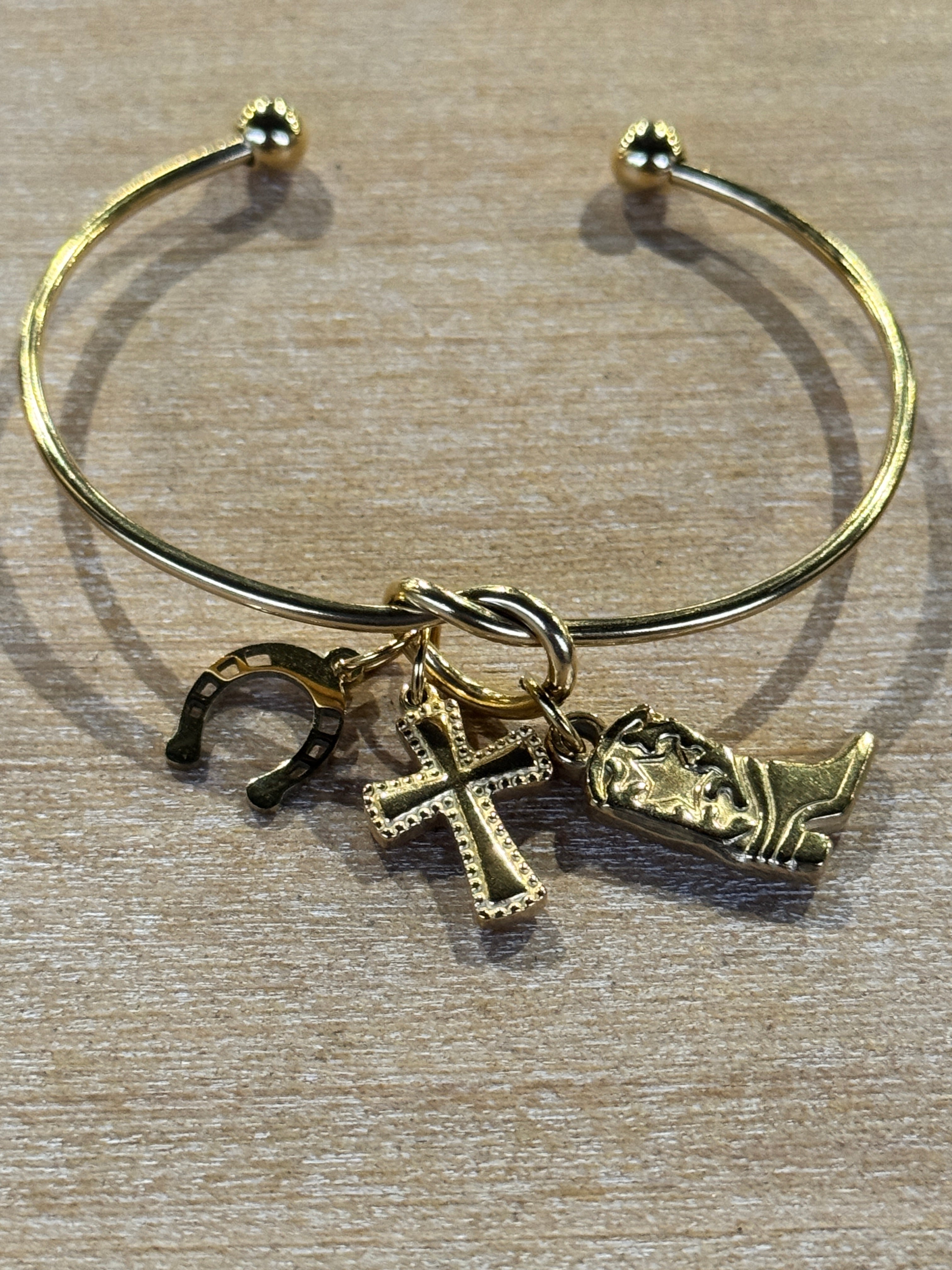 Knot Bracelet