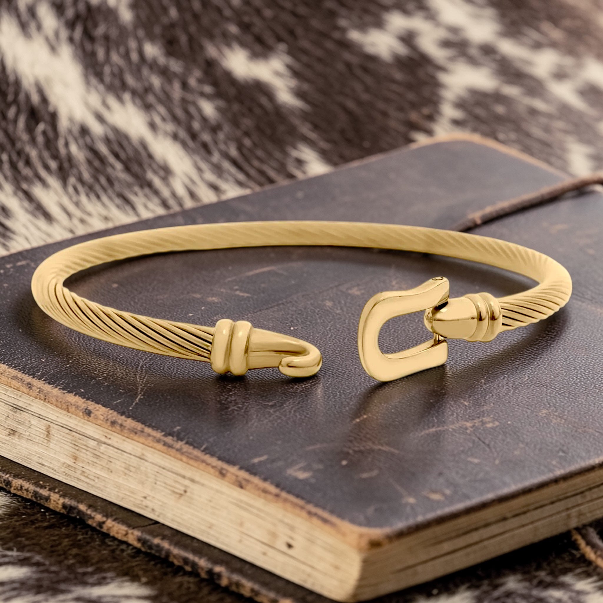 Buckle Bracelet