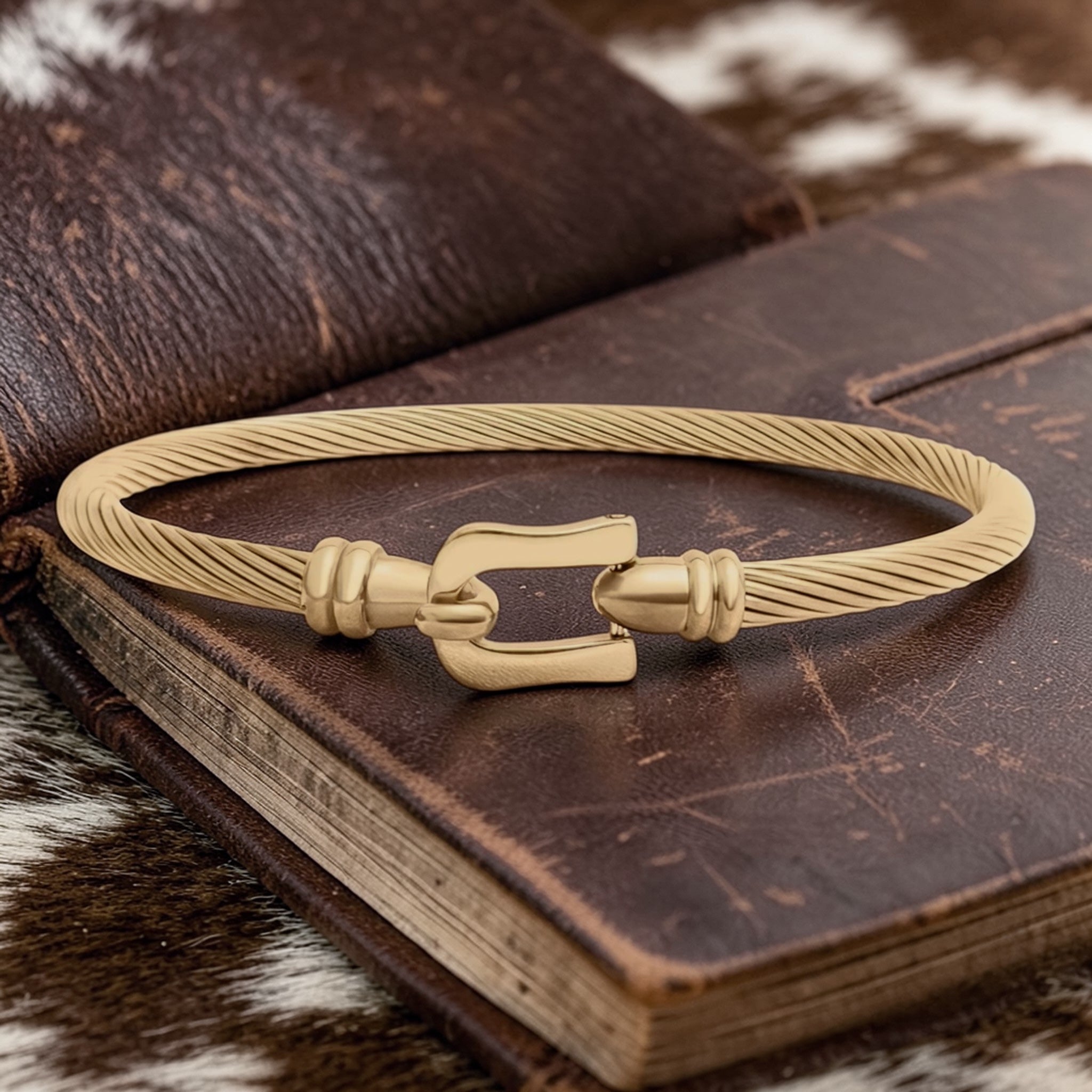 Buckle Bracelet
