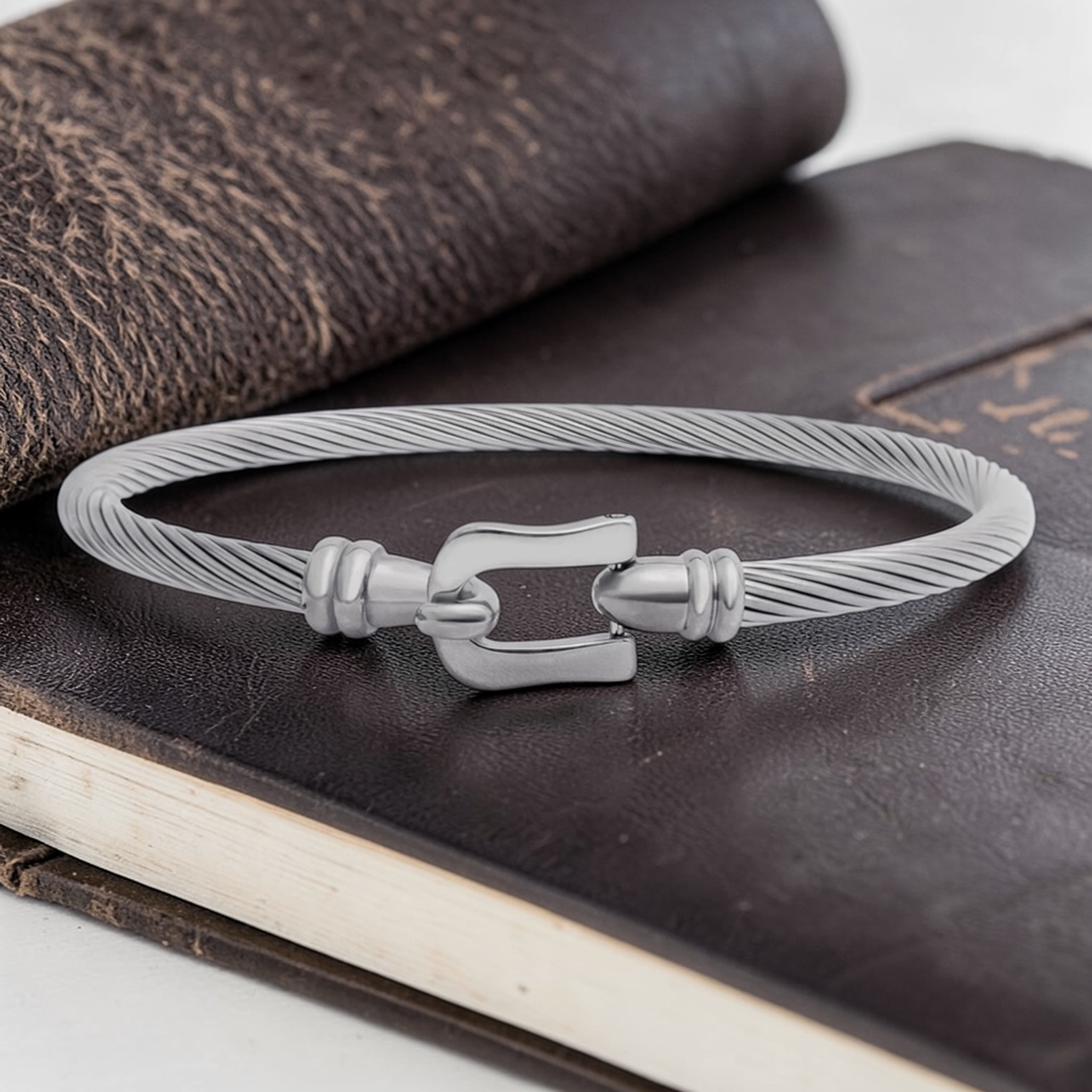 Buckle Bracelet