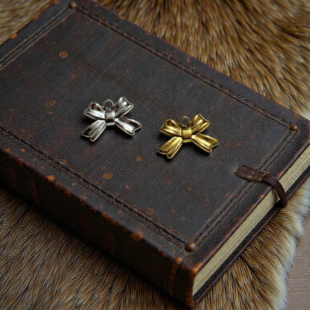 (#18) - Bow Charms