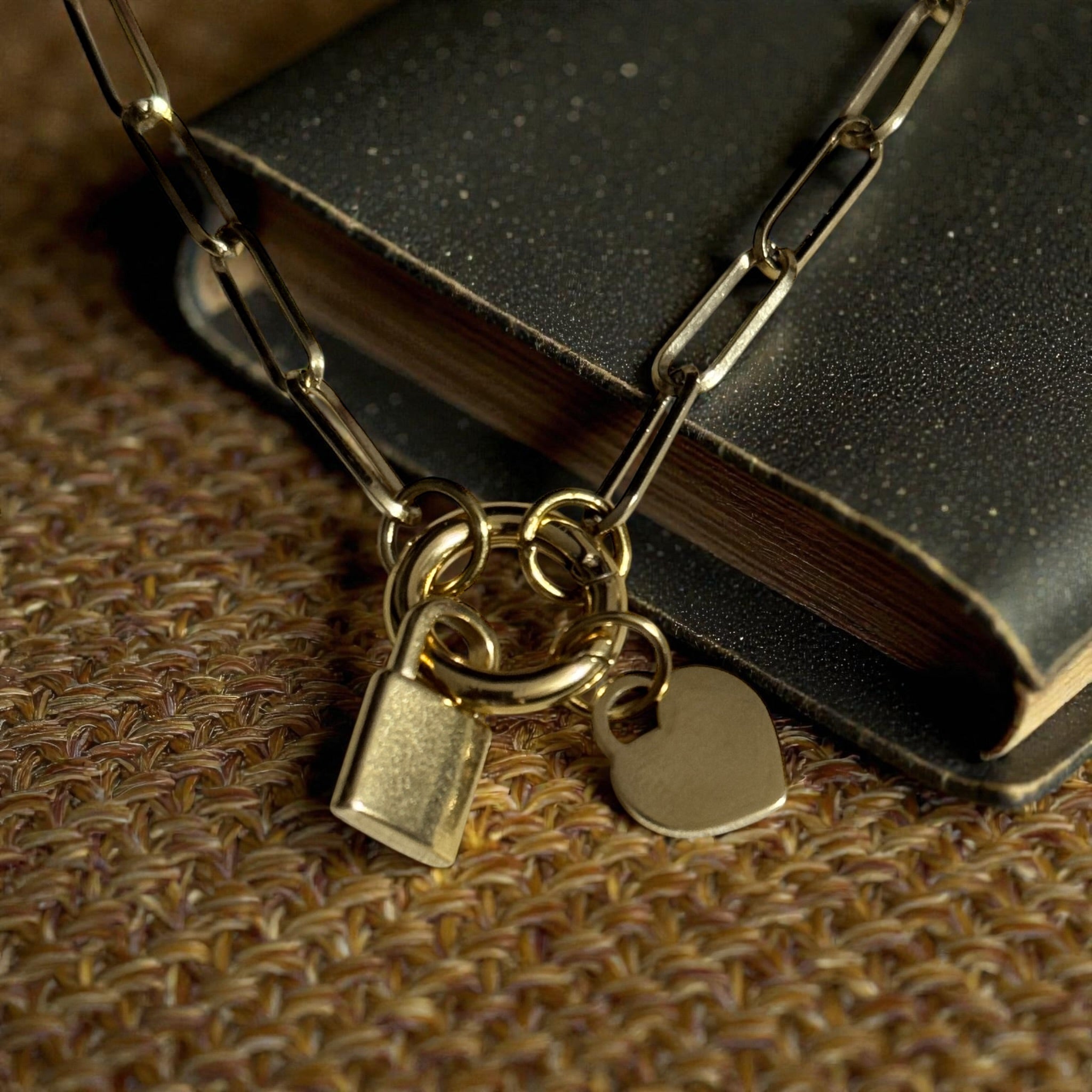 (#17) - Mini Heart Charm