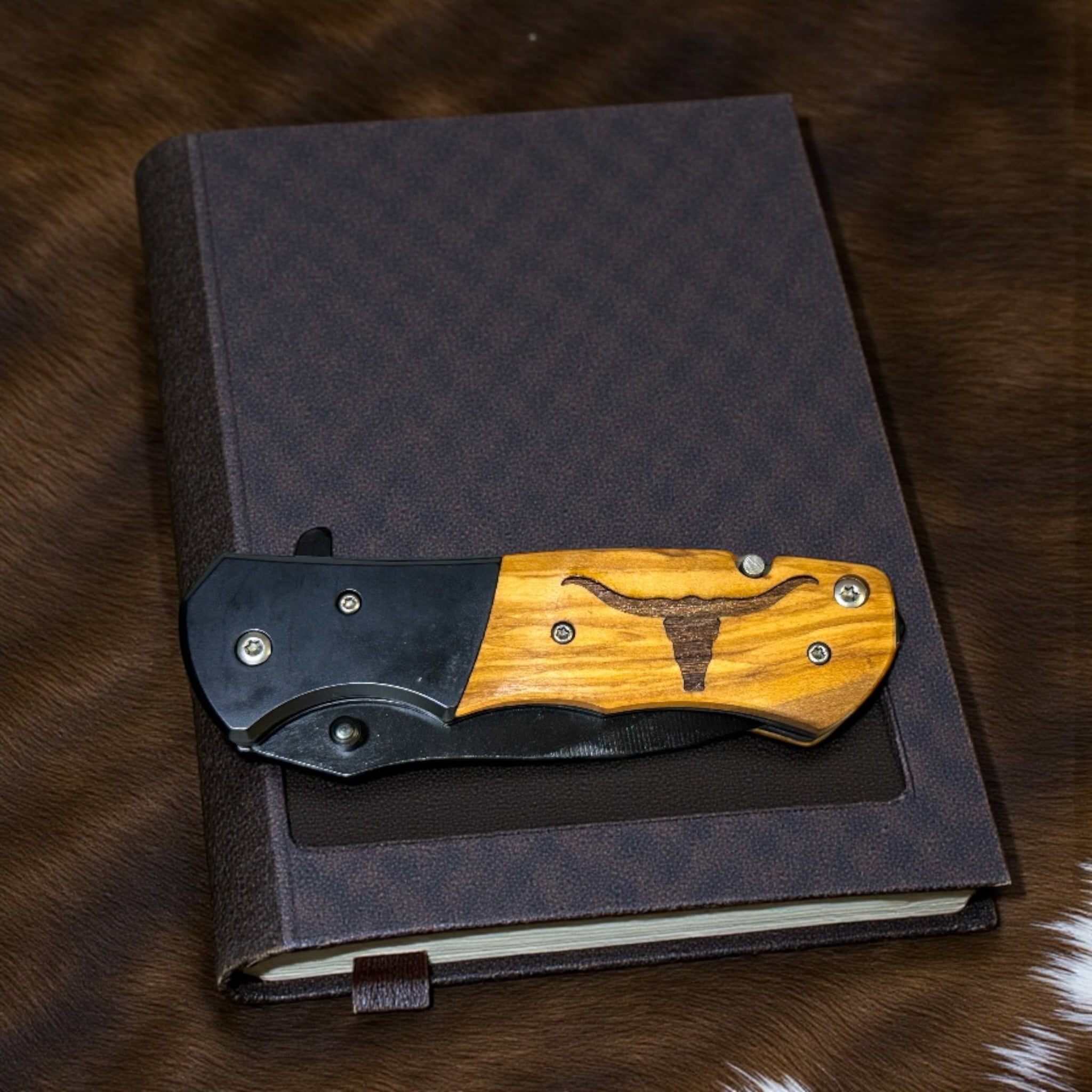 Long Horn  Engraved Pocket Knife