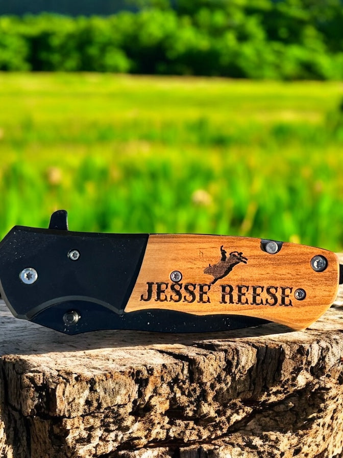 Personalized Pocket Knife - Natural Color Wooden Handle