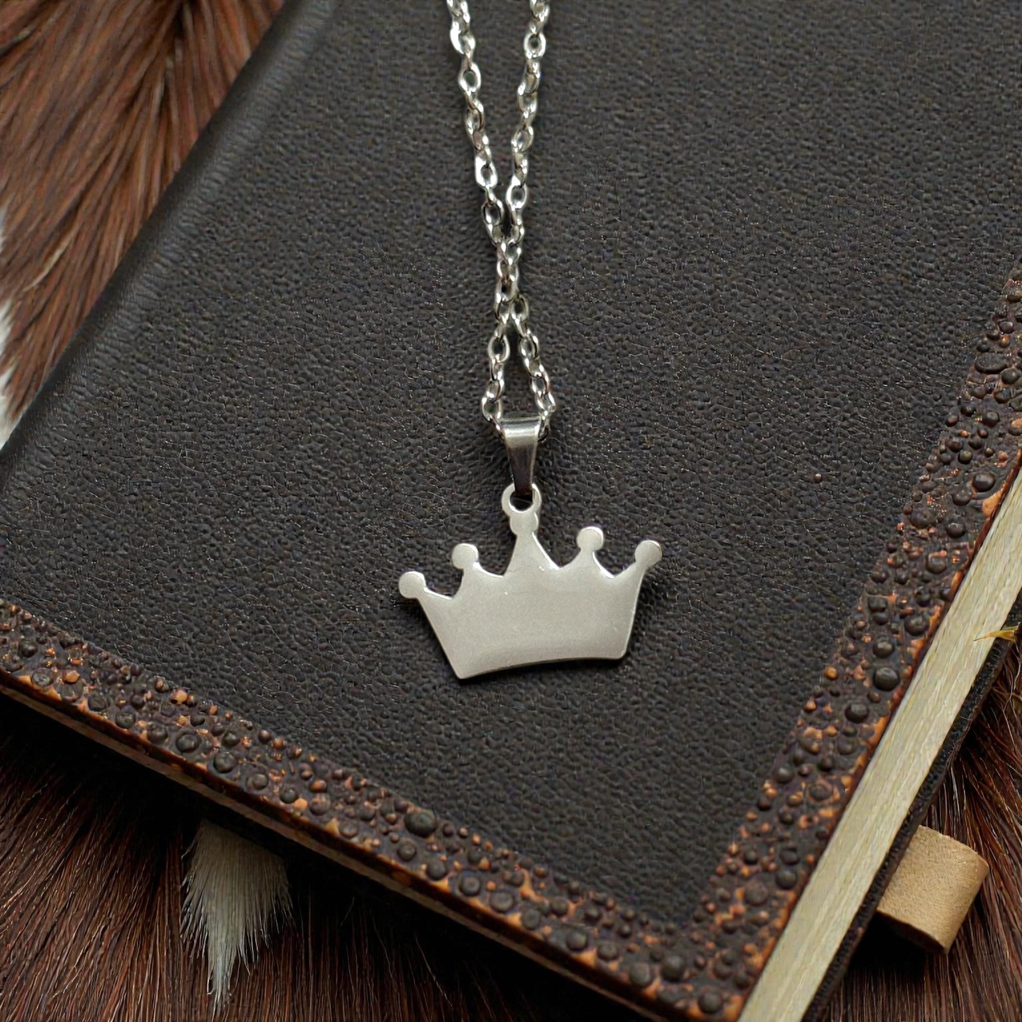 Crown Necklace